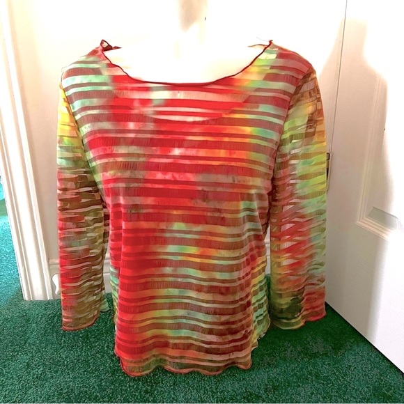 Y2K Top with sheer & opaque multicoloured stripes over light burgundy camisole - Picture 14 of 16